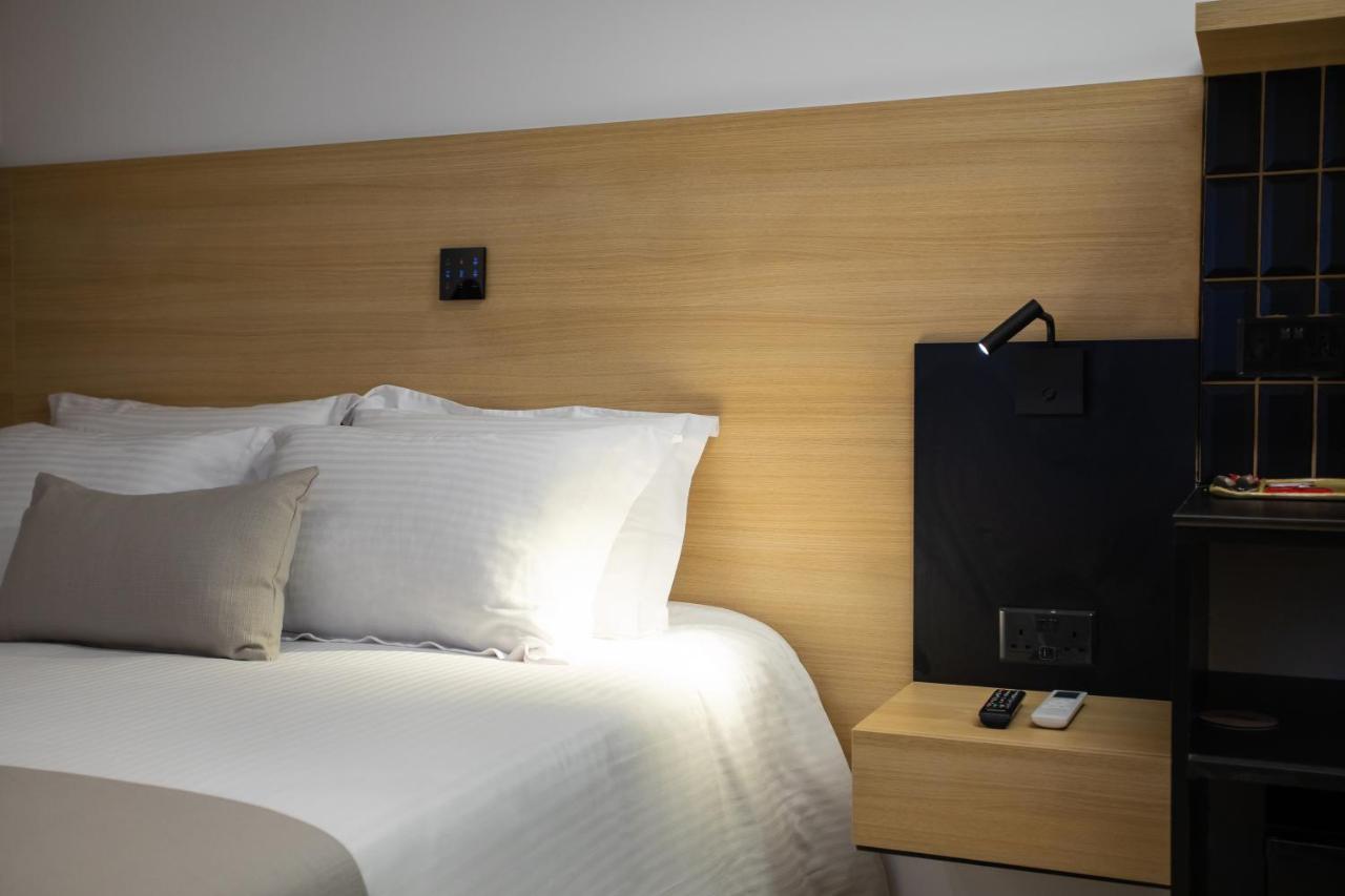 Alinea Urban Saripolou Square Aparthotel Limasol Buitenkant foto