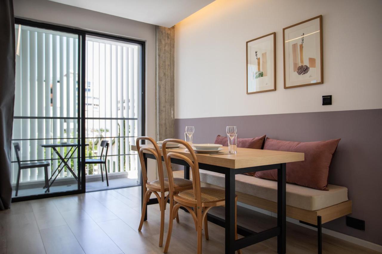 Alinea Urban Saripolou Square Aparthotel Limasol Buitenkant foto